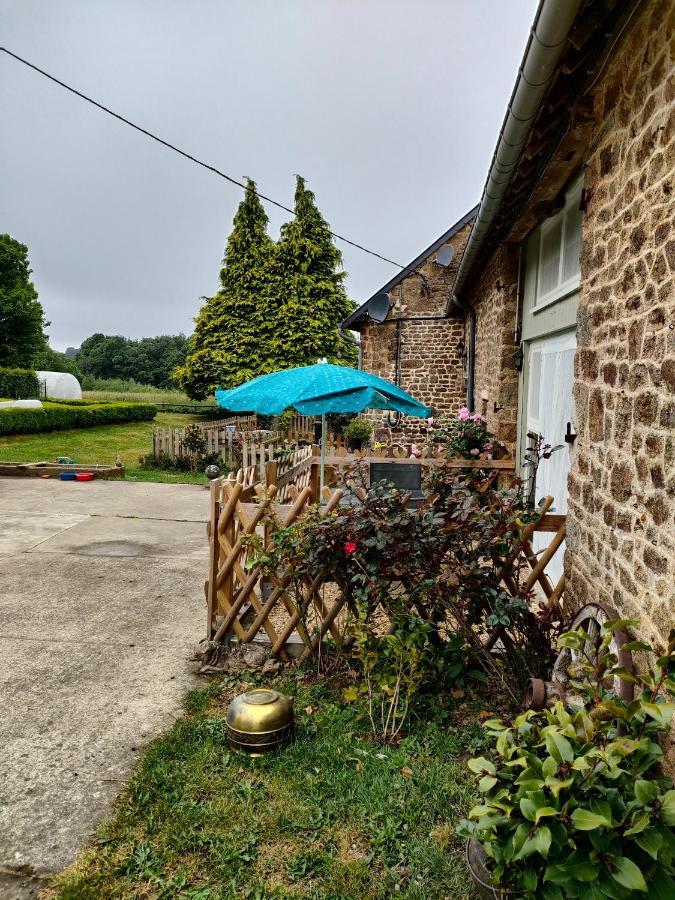 Апартаменты Les Petits Champs Buais-les-Monts Экстерьер фото